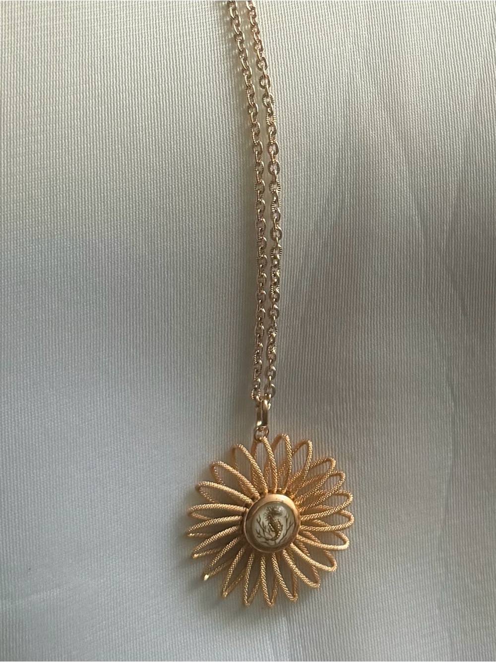 Gold Sunflower Pendant Necklace - Women Jewelry